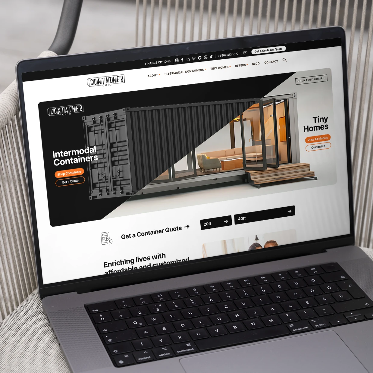 ContainerChiq_Laptop
